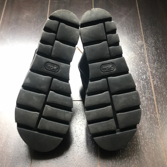 Strategia Platform Shoes - Picture 3 of 4